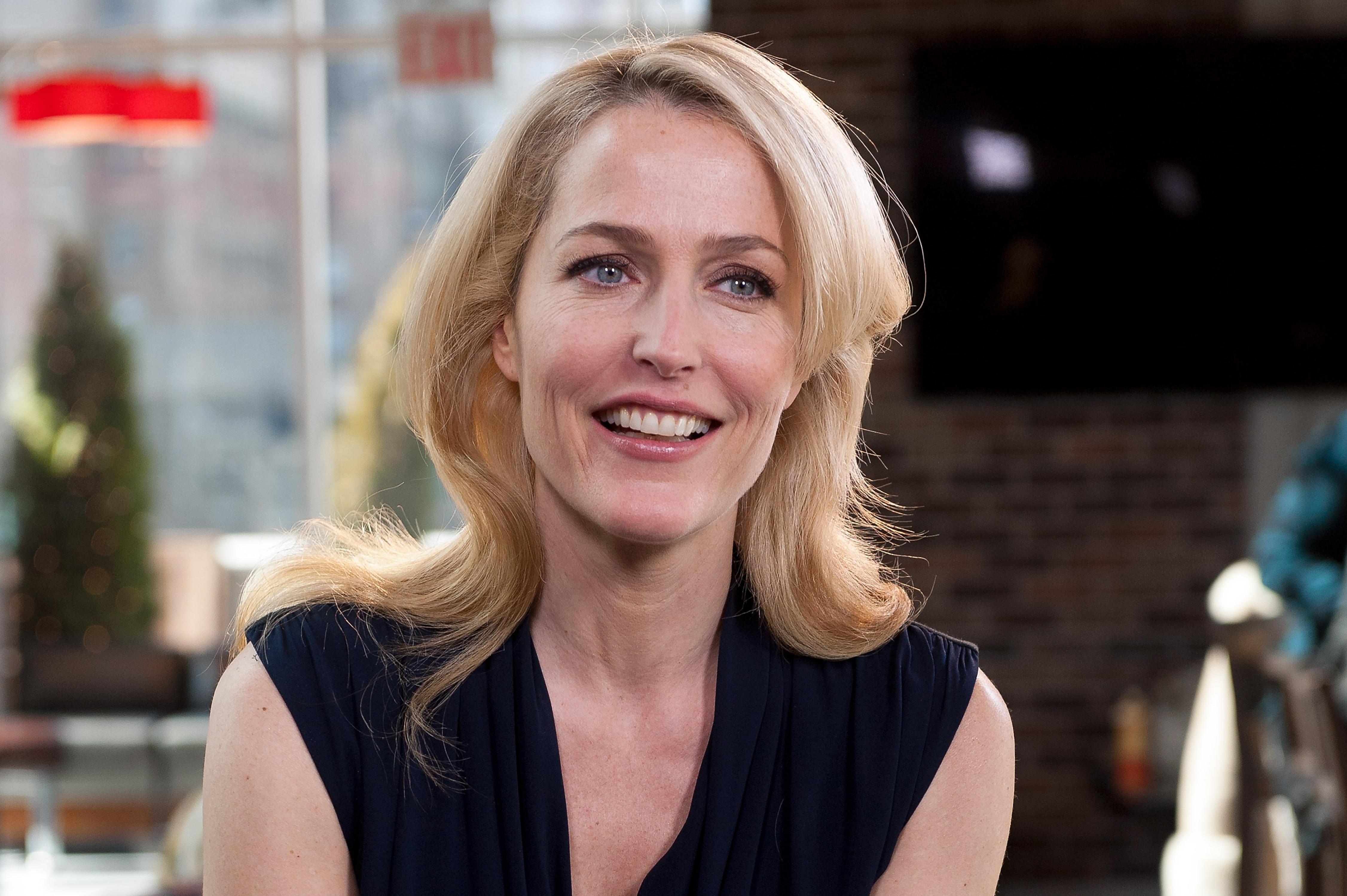 Gillian Anderson 215